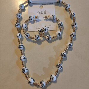 ETE black/white floral bead necklace with matching hoops. NWT